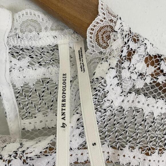 ANTHROPOLOGIE white and black lace long sleeve blouse - Picture 7 of 7